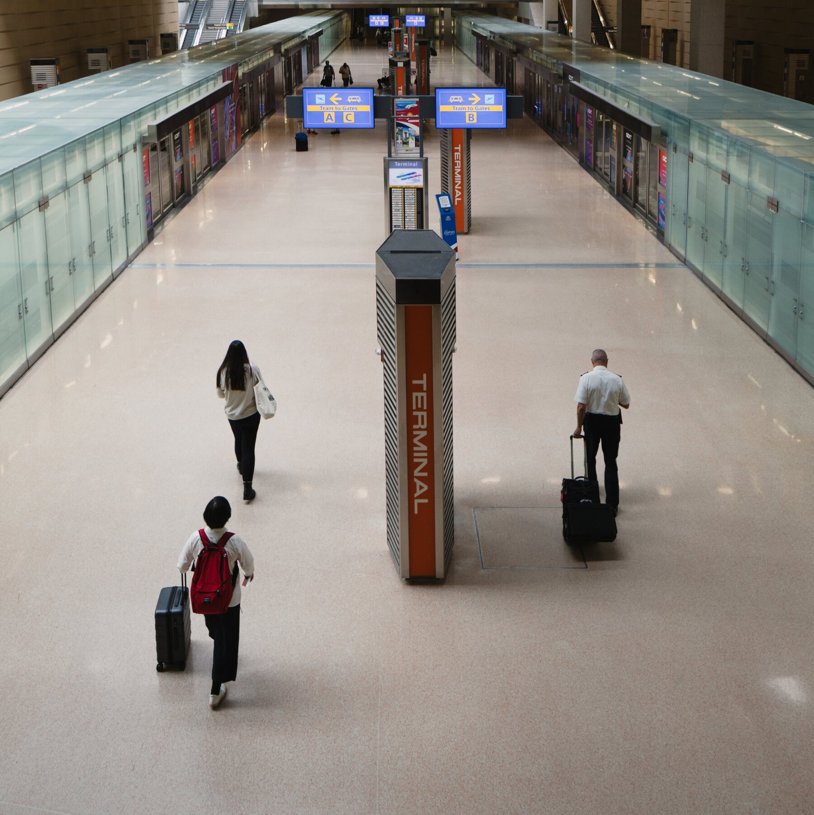 Trump Unveils .5 Billion Redesign of Dulles Airport Trump Unveils .5 Billion Redesign of Dulles Airport