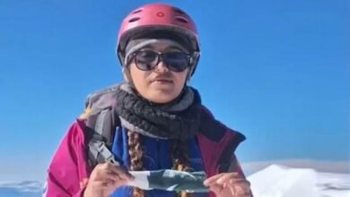 بلوچستان کی پہلی خاتون کوہ پیما ملائکہ خلجی کا کوئٹہ پہنچنے پر شاندار استقبال