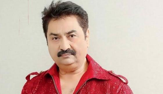 ایک بار انڈر ورلڈ ڈان کی تقریب میں خوف کی وجہ سے پرفارم کرنا پڑا، کمار سانو ایک بار انڈر ورلڈ ڈان کی تقریب میں خوف کی وجہ سے پرفارم کرنا پڑا، کمار سانو