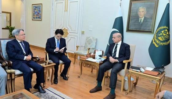 وزیراعظم سے چینی سفیر کی ملاقات، عالمی اور دوطرفہ معاملات پر گفتگو وزیراعظم سے چینی سفیر کی ملاقات، عالمی اور دوطرفہ معاملات پر گفتگو