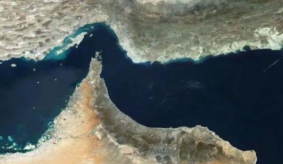 ایران آبنائے ہرمز پر غیرضروری مطالبات کررہا ہے، امریکی حکام ایران آبنائے ہرمز پر غیرضروری مطالبات کررہا ہے، امریکی حکام