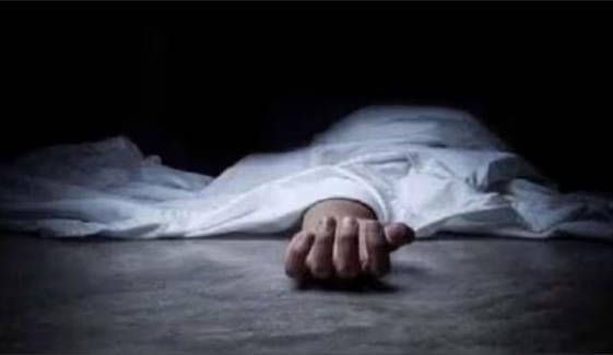 کراچی: گاڑی سے 3 روز قبل ملنے والی لاش کی شناخت ہو گئی کراچی: گاڑی سے 3 روز قبل ملنے والی لاش کی شناخت ہو گئی