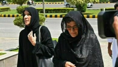 4 اکتوبر احتجاج کیس: عدالت نے علیمہ خان اور عظمیٰ خان کو اشتہاری قرار دے دیا