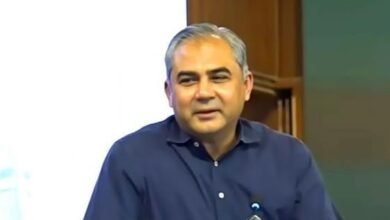 جس سسٹم میں ہم رہ رہے ہیں آپ مانیں یا نہ مانیں یہ گر چکا ہے: محسن نقوی