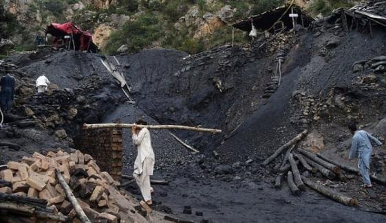 کوئٹہ، کوئلے کی کان میں دھماکے سے 34 کان کن جاں بحق کوئٹہ، کوئلے کی کان میں دھماکے سے 34 کان کن جاں بحق