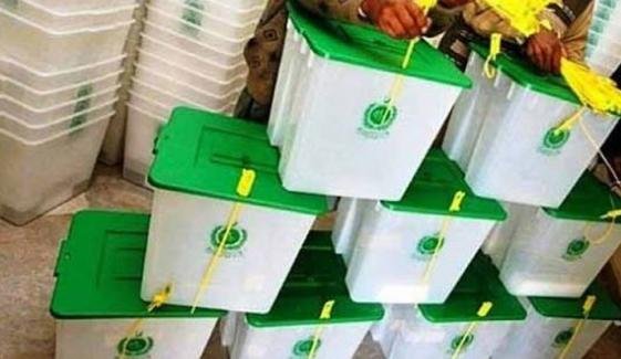 آزاد کشمیر انتخابات کا دوسرا مرحلہ، ملتان میں 2 پولنگ اسٹیشنز قائم آزاد کشمیر انتخابات کا دوسرا مرحلہ، ملتان میں 2 پولنگ اسٹیشنز قائم