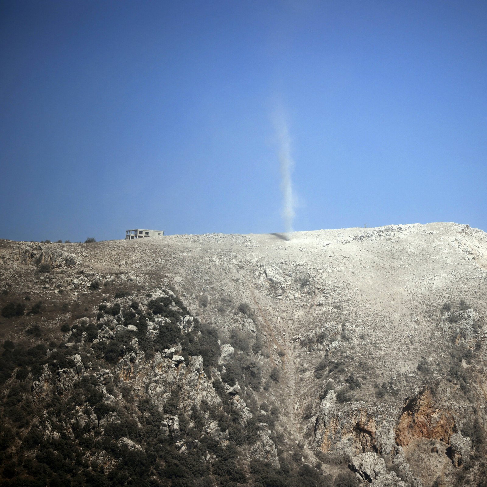 Israel Says It Killed Several Hezbollah Members on Key Lebanon Hilltop Israel Says It Killed Several Hezbollah Members on Key Lebanon Hilltop