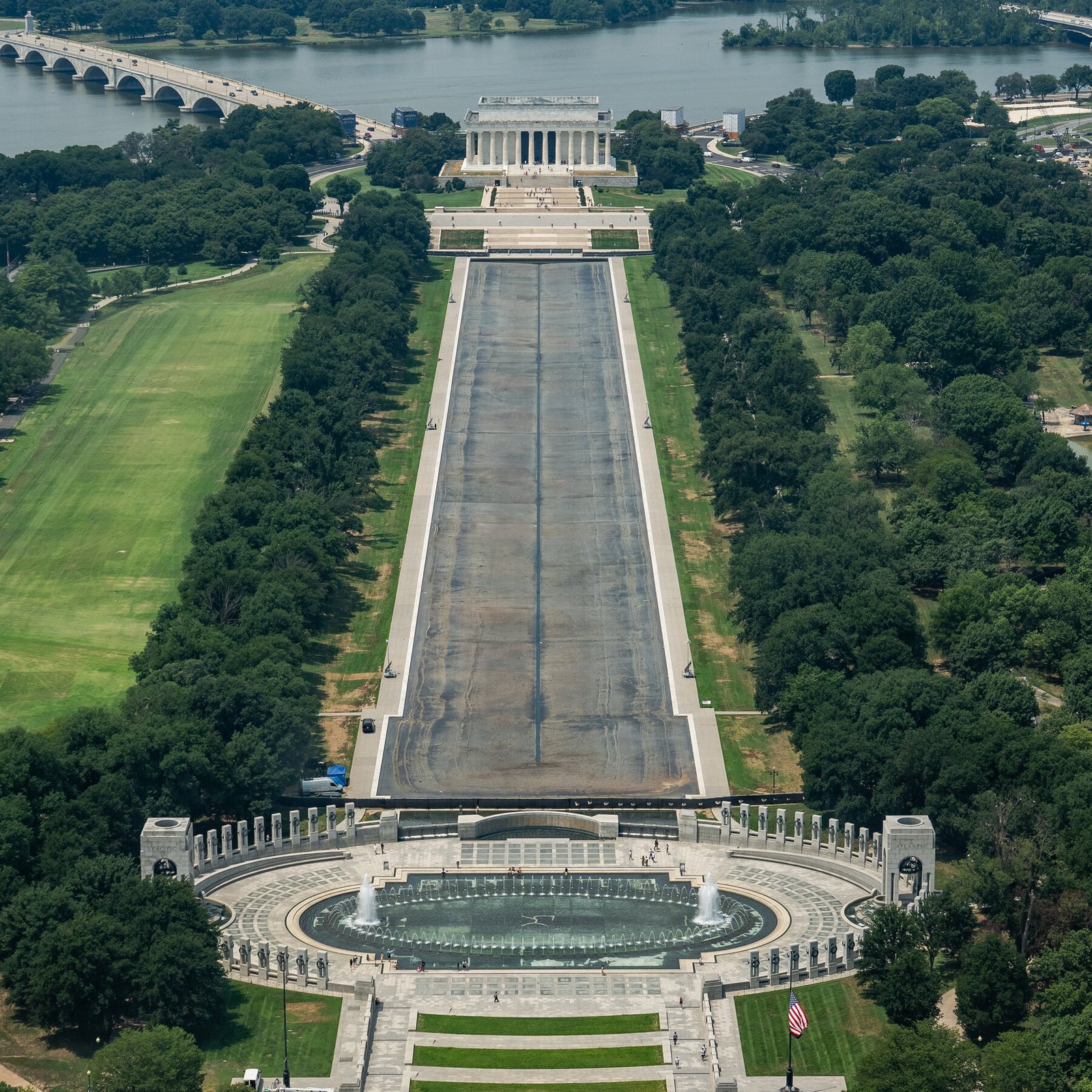Timeline of Trump’s Lincoln Memorial Reflecting Pool Renovation Saga Timeline of Trump’s Lincoln Memorial Reflecting Pool Renovation Saga