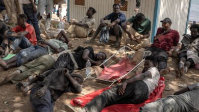 After Most Migrants Leave Ceuta, Exhausted Holdouts Find Shelter on Beach