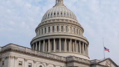 Senate Moves Ahead on Bill to Avert a Shutdown Senate Moves Ahead on Bill to Avert a Shutdown