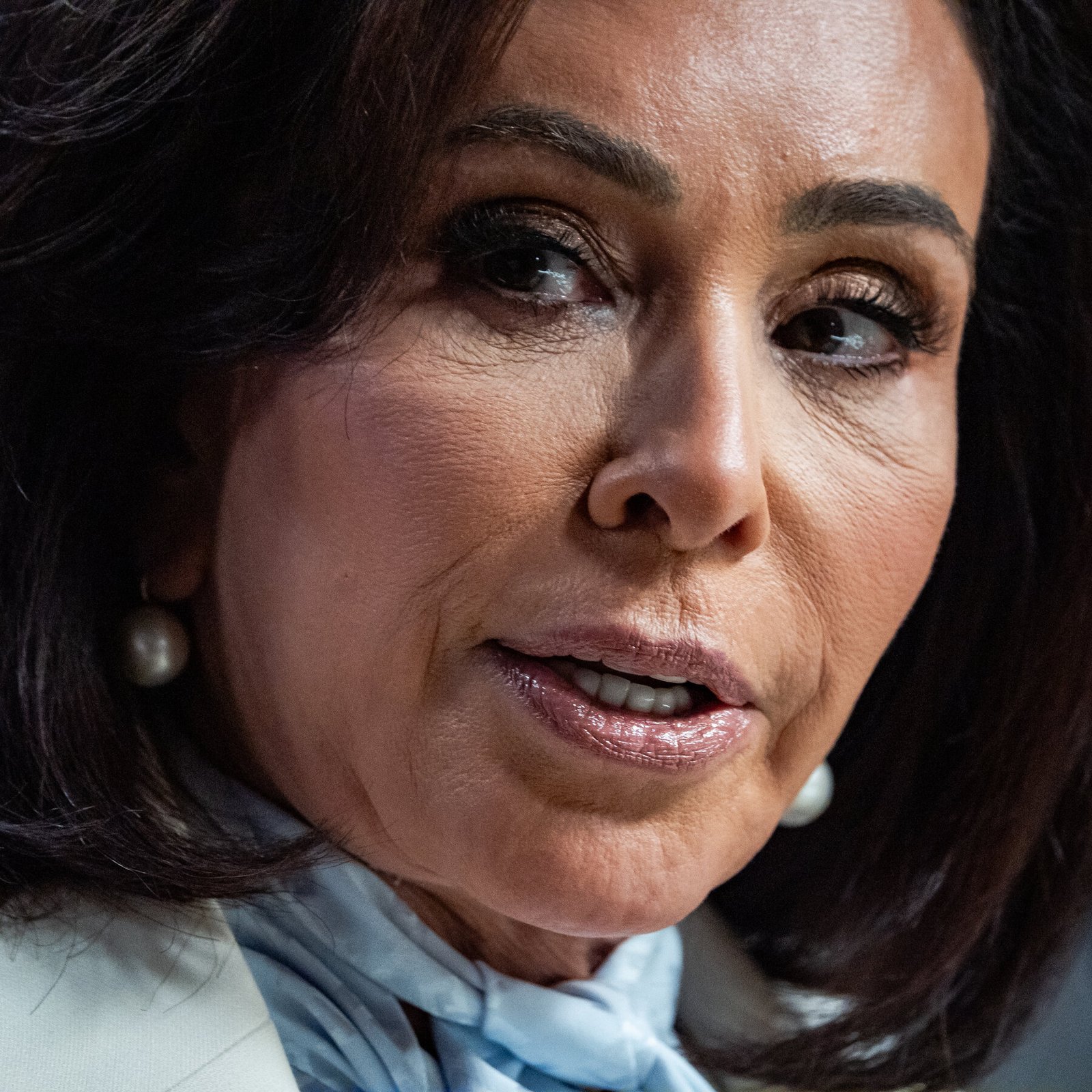 Inside the Oval Office Showdown Between Trump and Jeanine Pirro Inside the Oval Office Showdown Between Trump and Jeanine Pirro