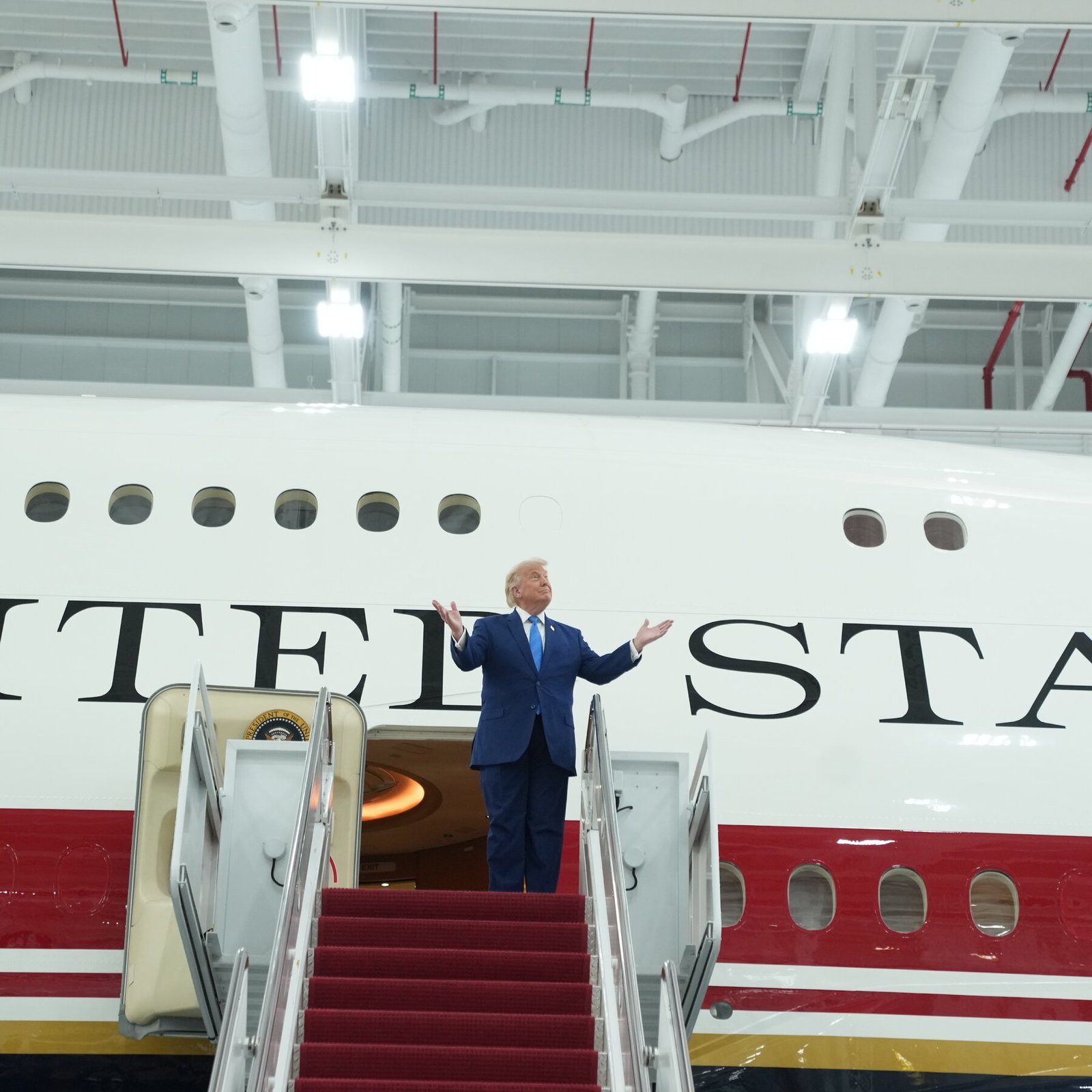 Trump Said Qatari Jet Was Destined for His Library. That May Change. Trump Said Qatari Jet Was Destined for His Library. That May Change.
