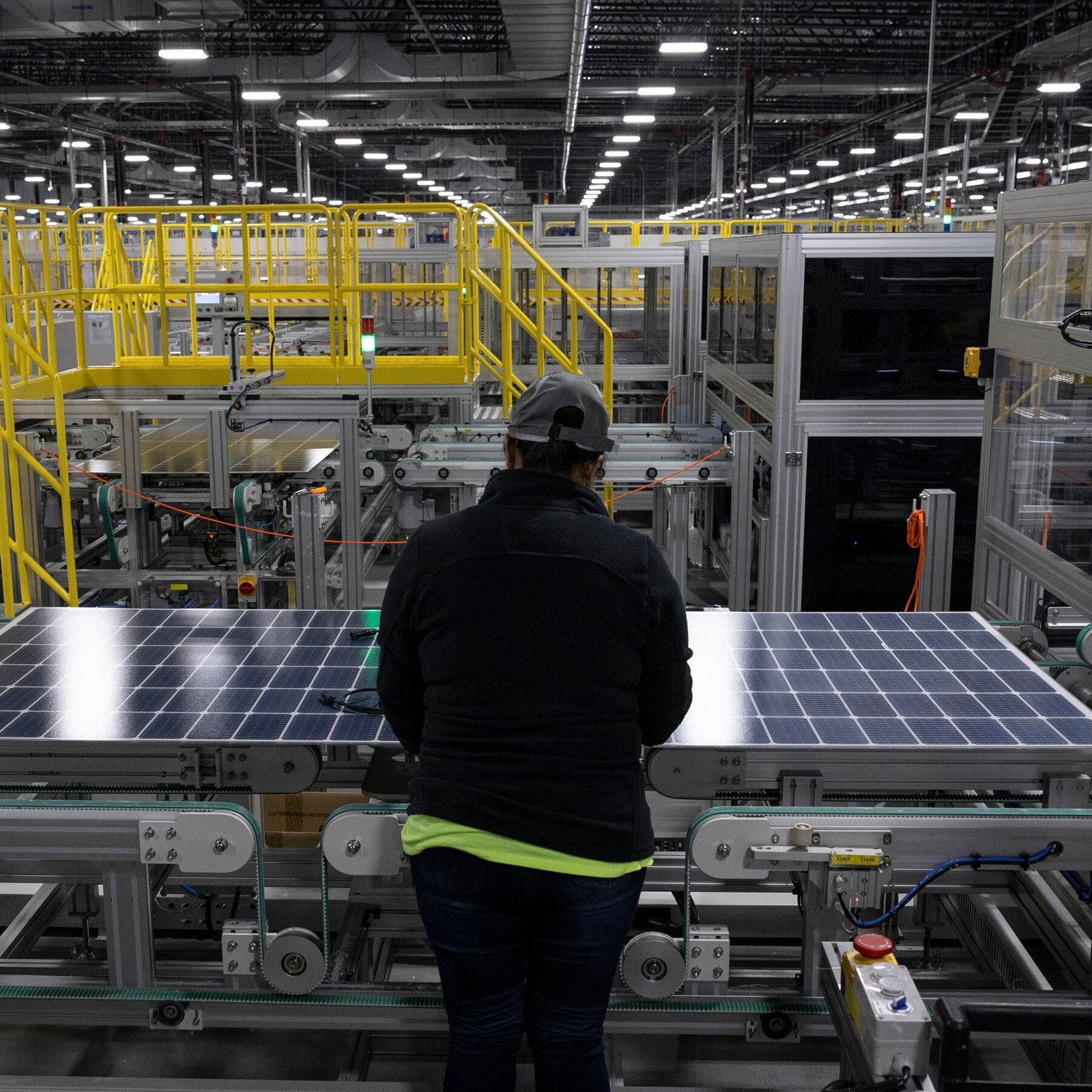 Trump Issues Tariffs on Key Ingredient for Electronics and Solar Panels Trump Issues Tariffs on Key Ingredient for Electronics and Solar Panels