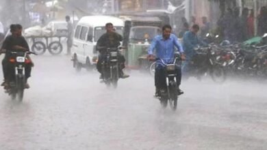 کراچی کے مختلف علاقوں میں بارش شروع کراچی کے مختلف علاقوں میں بارش شروع