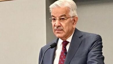 سیاست اور رئیل اسٹیٹ سے وابستہ لوگوں نے پرتگال میں کاروبار بنائے ہیں، خواجہ آصف سیاست اور رئیل اسٹیٹ سے وابستہ لوگوں نے پرتگال میں کاروبار بنائے ہیں، خواجہ آصف