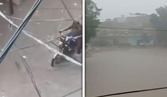 میرپورخاص میں بارش، پانی گھروں میں داخل میرپورخاص میں بارش، پانی گھروں میں داخل