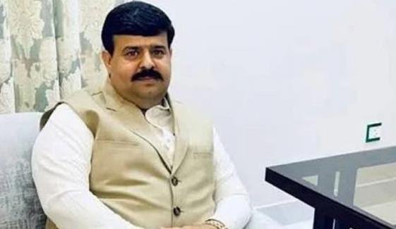 سابق پی ٹی آئی ٹکٹ ہولڈر عبد اللّٰہ طاہر کے قتل کیس میں پیشرفت، شوٹر سامنے آ گیا سابق پی ٹی آئی ٹکٹ ہولڈر عبد اللّٰہ طاہر کے قتل کیس میں پیشرفت، شوٹر سامنے آ گیا