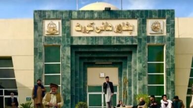 پشاور: پاکستان میں عارضی قیام کیلئے دو سابق افغان جرنیلوں کی درخواستیں خارج، حکمنامہ جاری