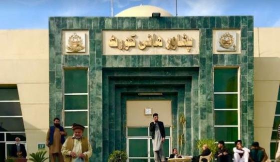 پشاور: پاکستان میں عارضی قیام کیلئے دو سابق افغان جرنیلوں کی درخواستیں خارج، حکمنامہ جاری پشاور: پاکستان میں عارضی قیام کیلئے دو سابق افغان جرنیلوں کی درخواستیں خارج، حکمنامہ جاری