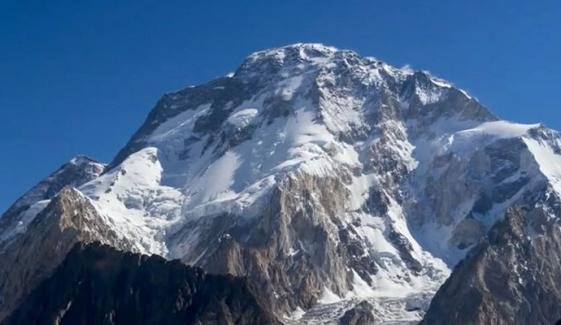 براڈ پیک حادثہ: 8 لاشیں مل گئیں، ایک تک رسائی مشکل، 2 کی تلاش جاری: صدر الپائن کلب