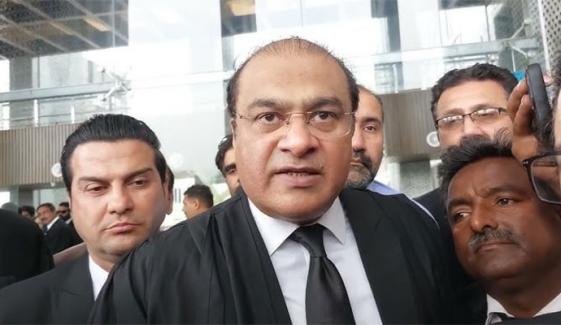 بانی پی ٹی آئی کی ہیلتھ رپورٹ میں ان کی آنکھ کے حوالے سے ذکر تک نہیں تھا، سلمان صفدر بانی پی ٹی آئی کی ہیلتھ رپورٹ میں ان کی آنکھ کے حوالے سے ذکر تک نہیں تھا، سلمان صفدر