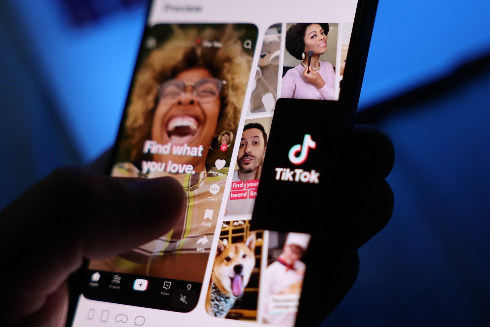 TikTok quickly pauses dating live chat test TikTok quickly pauses dating live chat test