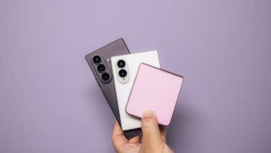 Samsung Galaxy Z series foldables are breaking pre-order records in the US and Korea Samsung Galaxy Z series foldables are breaking pre-order records in the US and Korea